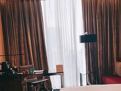 -广州天河希尔顿酒店