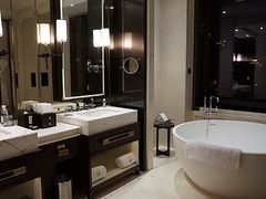 浴缸-南京圣和府邸豪华精选酒店