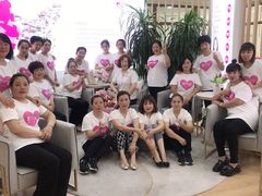 -爱月宝月嫂·育儿嫂(哈尔滨总店)