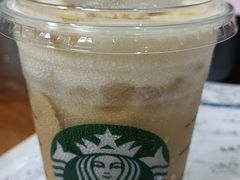冰星巴克山茶花漾拿铁-星巴克(常德友阿国际广场店)