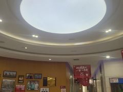 -雅悦齿科(顾村公园店)
