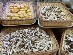 -肥肥牛鲜蚝海鲜自助(红山店)