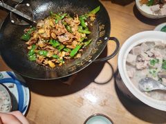 -费大厨辣椒炒肉(新城吾悦广场店)