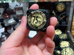 -VENCHI 闻绮(上海佛罗伦萨小镇店)