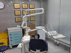 -上海仁爱医院口腔科 · 种植
