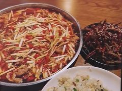 -邱金小炒·30 年盐帮江湖菜(自贡店)