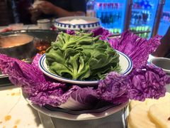 -爱你您·自家鱼塘·活水喷泉鱼火锅(八里店)