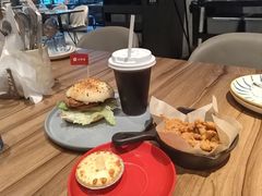 -必胜客(骡马市店)