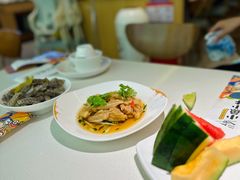 -小鱼小牛(世欧广场店)