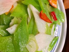 莴笋片炒山药-云海肴·汽锅鸡·云南菜(天山百盛优客店)