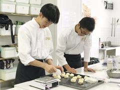 -美斯烘焙培训学院•蛋糕•面包•咖啡(宝安校区)