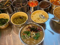 -丽丽三鲜螺蛳粉(田林路店)