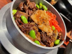 软煮牛肉鹅肝铁锅饭-东京和食 Sun with AQUA