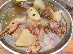 -燕子煨汤(山海关路店)