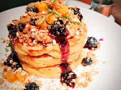 Mango-Blueberry&nbsp;Pancake-城市露台景观餐厅(淮海路店)