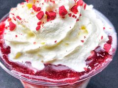 草莓轻乳酪星冰乐-星巴克臻选(成都宽窄巷子店)