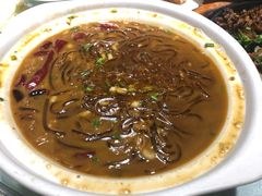 -鑫巴蜀小镇 · 水煮鱼专研店(玉桥店)