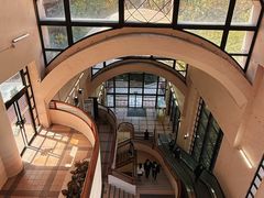 -香港大学