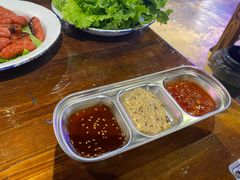 -马路牙子地桌烤肉(工体店)