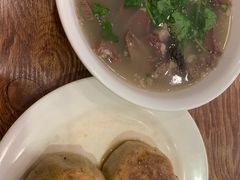 -清真吴记门钉肉饼·喜多利