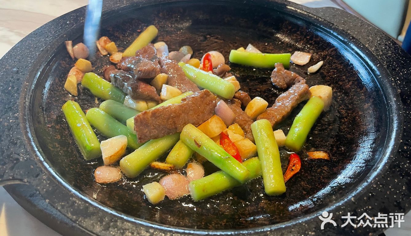 鲜鮸鱼胶佛跳墙