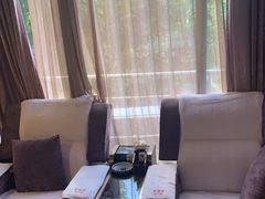 -莱仪堂艾灸经络养生馆(宜川路店)