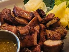 烤猪颈肉佐菠萝紫苏叶-Blac+Blac(中海环宇荟店)