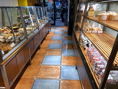 面包甜点陈列柜-苹果花园(龙漕路店)