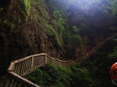 -贵阳猴耳天坑·极限酷玩公园