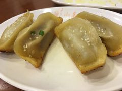 -小姜锅贴(凤凰街店)