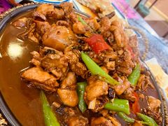 -八两八金·莱芜特色炒鸡(市南漳浦路店)