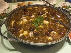 -大河宴·椒麻鱼火锅(克拉玛依西路头宫店)