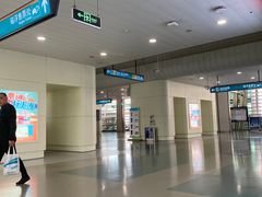 -龙阳路磁悬浮列车总站-停车场