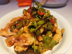 -鸣记脆皮烤鱼·海鲜烤鱼(三八广场店)