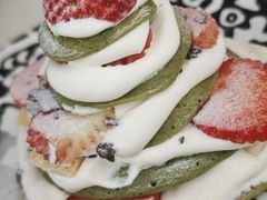 奶皮子松饼抹茶蛋糕-龟兹KUCINA·新疆菜(前滩L+PLAZA店)