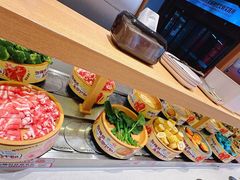 -龍歌自助小火锅(市南金茂湾店)