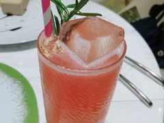 夏日-théATRE 茶聚场(王府中環店)
