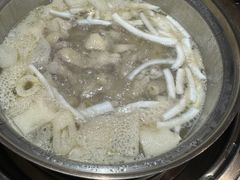 -喃喃椰·糟粕醋·椰子鸡火锅(七堡花园店)