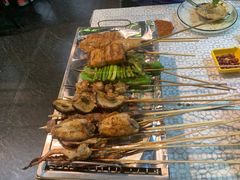 -云晓光头烧烤吧(德平路店)