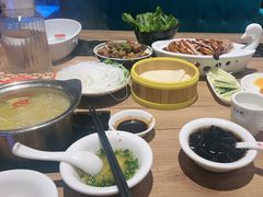 -龙聚德北京烤鸭(沙坪坝华宇A馆店)
