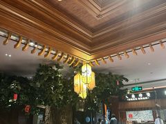 -八府香鸭·啫啫煲(华山路店)