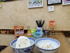 -天发芽·何记葫芦头泡馍·传统小吃(报恩寺街店)