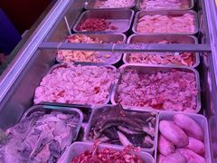 -周良天山牛杂城(天山路总店)
