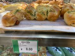 爆浆芝士肠包-面包工房(天河城店)