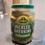 友家小聚，祝贺新婚