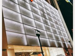 -JINS(上海宏伊国际广场店)