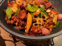 香辣干锅鸡-肖四女乐山跷脚牛肉(滨江天街店)