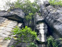 -梭布垭石林景区