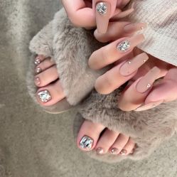 -LISSOM莉森 Nail ·美甲美睫原创定制店