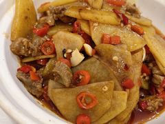 土豆烧牛肉-新新湘菜馆(新中街二条店)